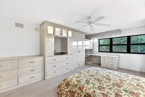 4605 S Ocean Boulevard Highland Beach FL 33487