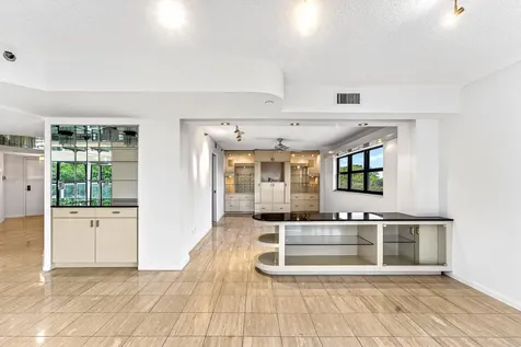 4605 S Ocean Boulevard Highland Beach FL 33487