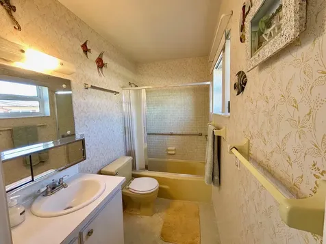 2976 Crosley Drive West Palm Beach FL 33415
