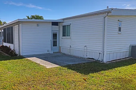 40008 Humaco Bay Boynton Beach FL 33436