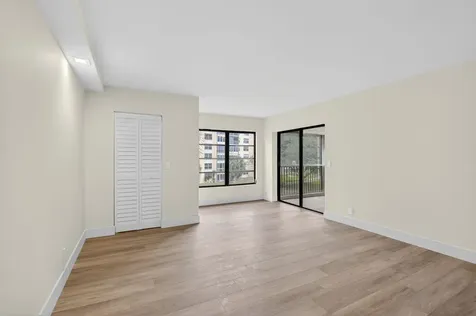 14475 Strathmore Lane Delray Beach FL 33446