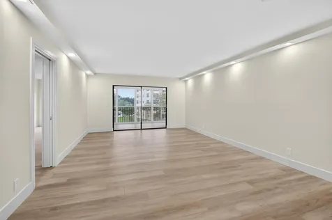 14475 Strathmore Lane Delray Beach FL 33446