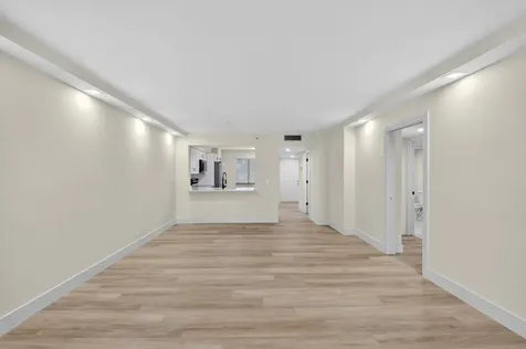 14475 Strathmore Lane Delray Beach FL 33446