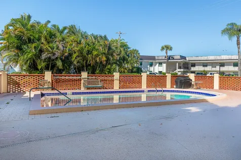 327 Southwind Drive North Palm Beach FL 33408
