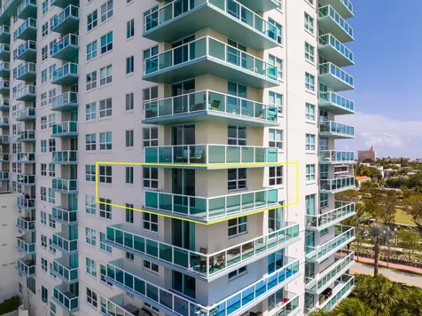 650 W West Avenue Miami Beach FL 33139