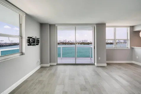 650 W West Avenue Miami Beach FL 33139