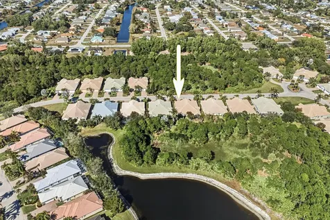 790 Nw Red Pine Way Jensen Beach FL 34957