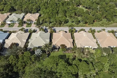 790 Nw Red Pine Way Jensen Beach FL 34957