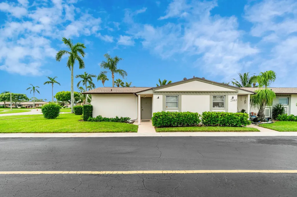 2893 Crosley Drive West Palm Beach FL 33415
