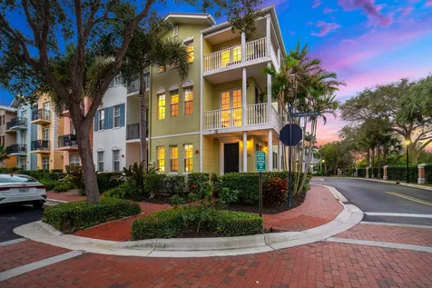 1002 E Heritage Club Circle Delray Beach FL 33483