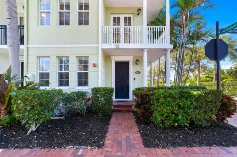 1002 E Heritage Club Circle Delray Beach FL 33483