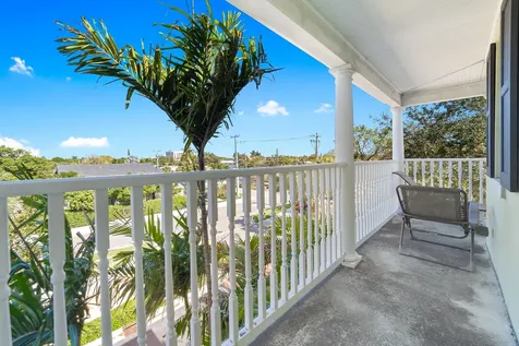 1002 E Heritage Club Circle Delray Beach FL 33483