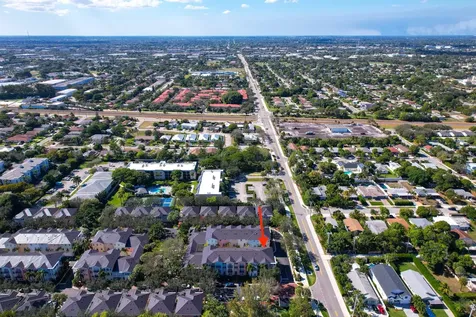 1002 E Heritage Club Circle Delray Beach FL 33483