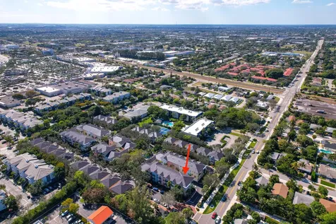 1002 E Heritage Club Circle Delray Beach FL 33483