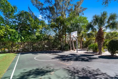 1002 E Heritage Club Circle Delray Beach FL 33483