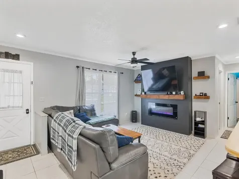 542 Se Faith Terrace Port Saint Lucie FL 34983