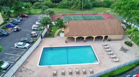 460 NW 20th Street Boca Raton FL 33431