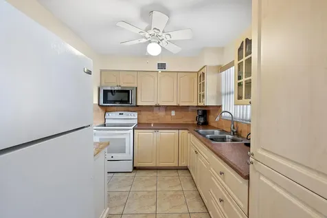 701 Lori Drive Palm Springs FL 33461