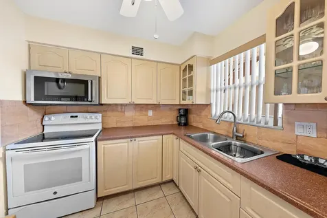 701 Lori Drive Palm Springs FL 33461