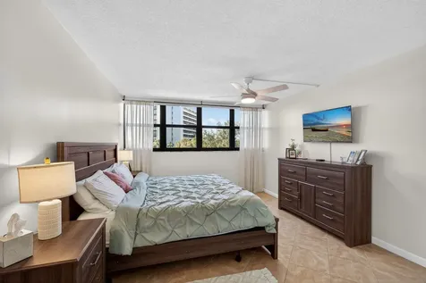 336 Golfview Road North Palm Beach FL 33408