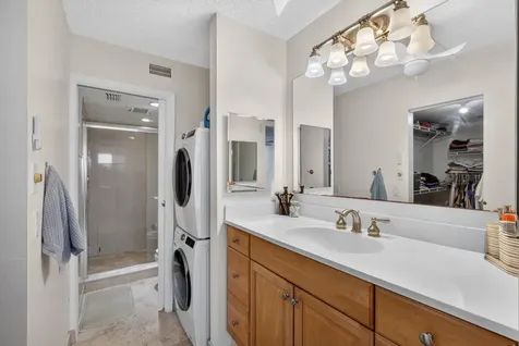 336 Golfview Road North Palm Beach FL 33408