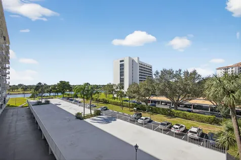 336 Golfview Road North Palm Beach FL 33408