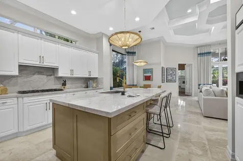 120 Via Mariposa Palm Beach Gardens FL 33418