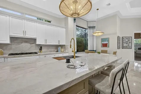120 Via Mariposa Palm Beach Gardens FL 33418