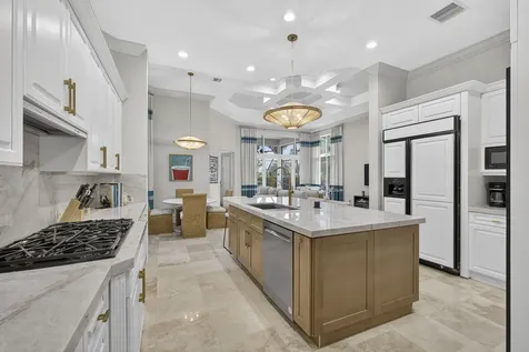 120 Via Mariposa Palm Beach Gardens FL 33418