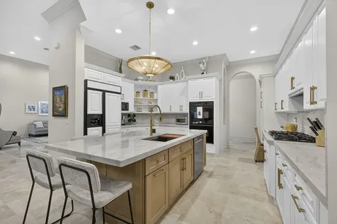 120 Via Mariposa Palm Beach Gardens FL 33418
