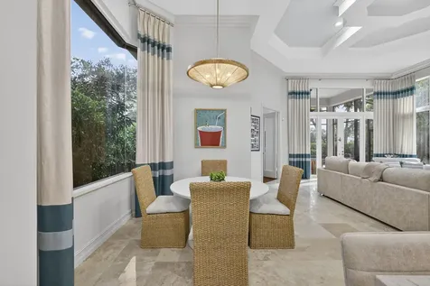 120 Via Mariposa Palm Beach Gardens FL 33418