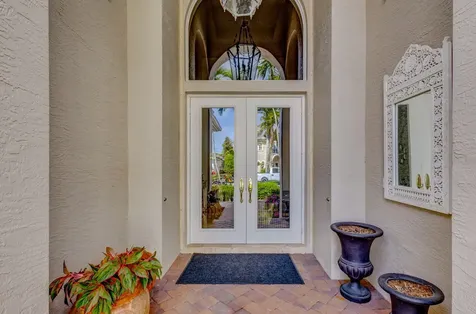 120 Via Mariposa Palm Beach Gardens FL 33418