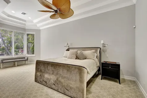 120 Via Mariposa Palm Beach Gardens FL 33418