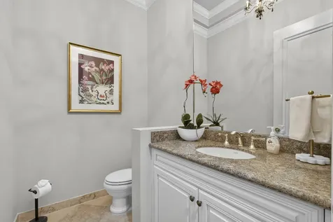 120 Via Mariposa Palm Beach Gardens FL 33418