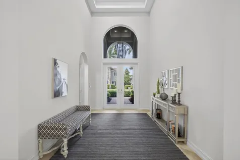 120 Via Mariposa Palm Beach Gardens FL 33418