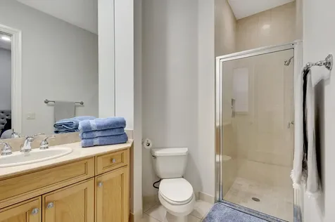 120 Via Mariposa Palm Beach Gardens FL 33418