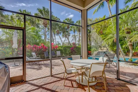 120 Via Mariposa Palm Beach Gardens FL 33418