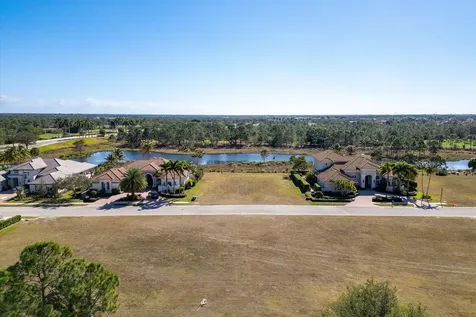 107 SE Rio Casarano Port Saint Lucie FL 34984