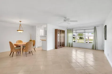 250 High Point Court Boynton Beach FL 33435