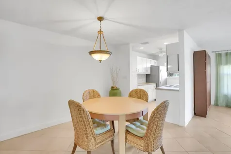 250 High Point Court Boynton Beach FL 33435
