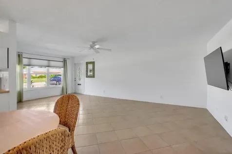 250 High Point Court Boynton Beach FL 33435