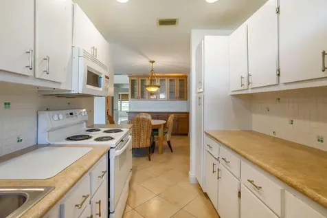 250 High Point Court Boynton Beach FL 33435