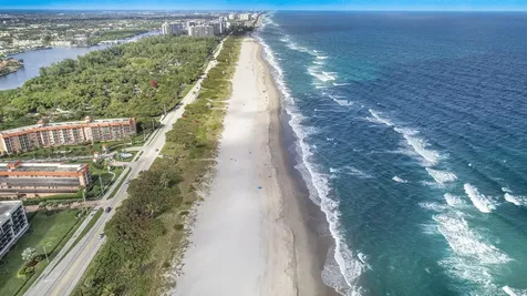 2871 N Ocean Boulevard Boca Raton FL 33431