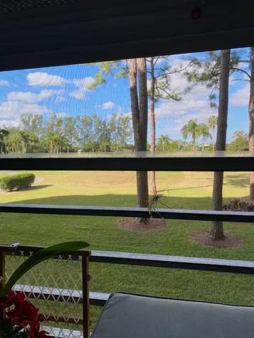 3755 Via Poinciana Lake Worth FL 33467
