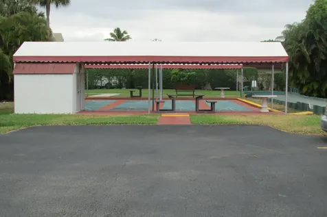 3755 Via Poinciana Lake Worth FL 33467