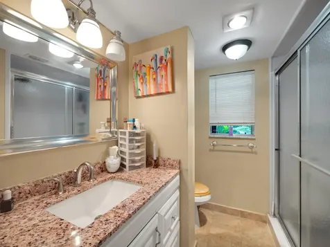 3755 Via Poinciana Lake Worth FL 33467