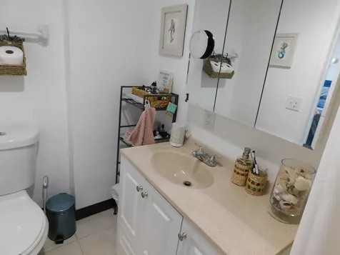 825 NE 6th Street Fort Lauderdale FL 33304