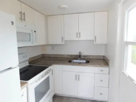 825 NE 6th Street Fort Lauderdale FL 33304