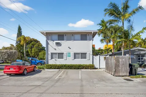 825 NE 6th Street Fort Lauderdale FL 33304