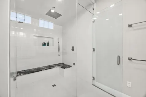 146 Se Bella Strano Port Saint Lucie FL 34984